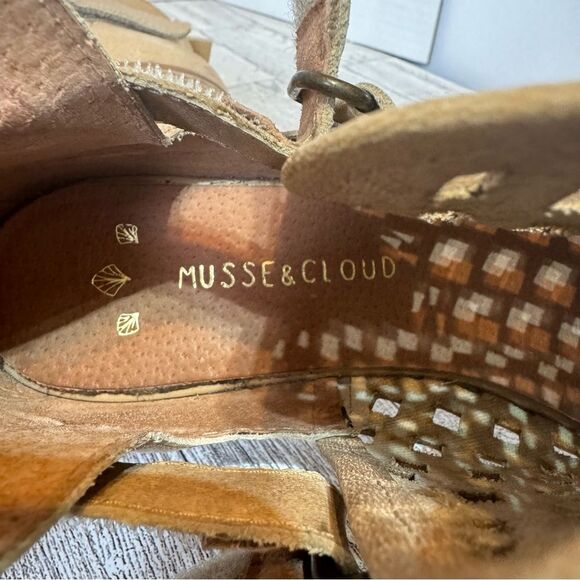 Musse & Cloud- Caila Tan Perforated Leather Ankle Boots- Sz. 38/7.5 - Picture 13 of 14